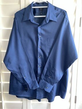 Arrow Men’s Navy Blue Long-Sleeve Dress Shirt